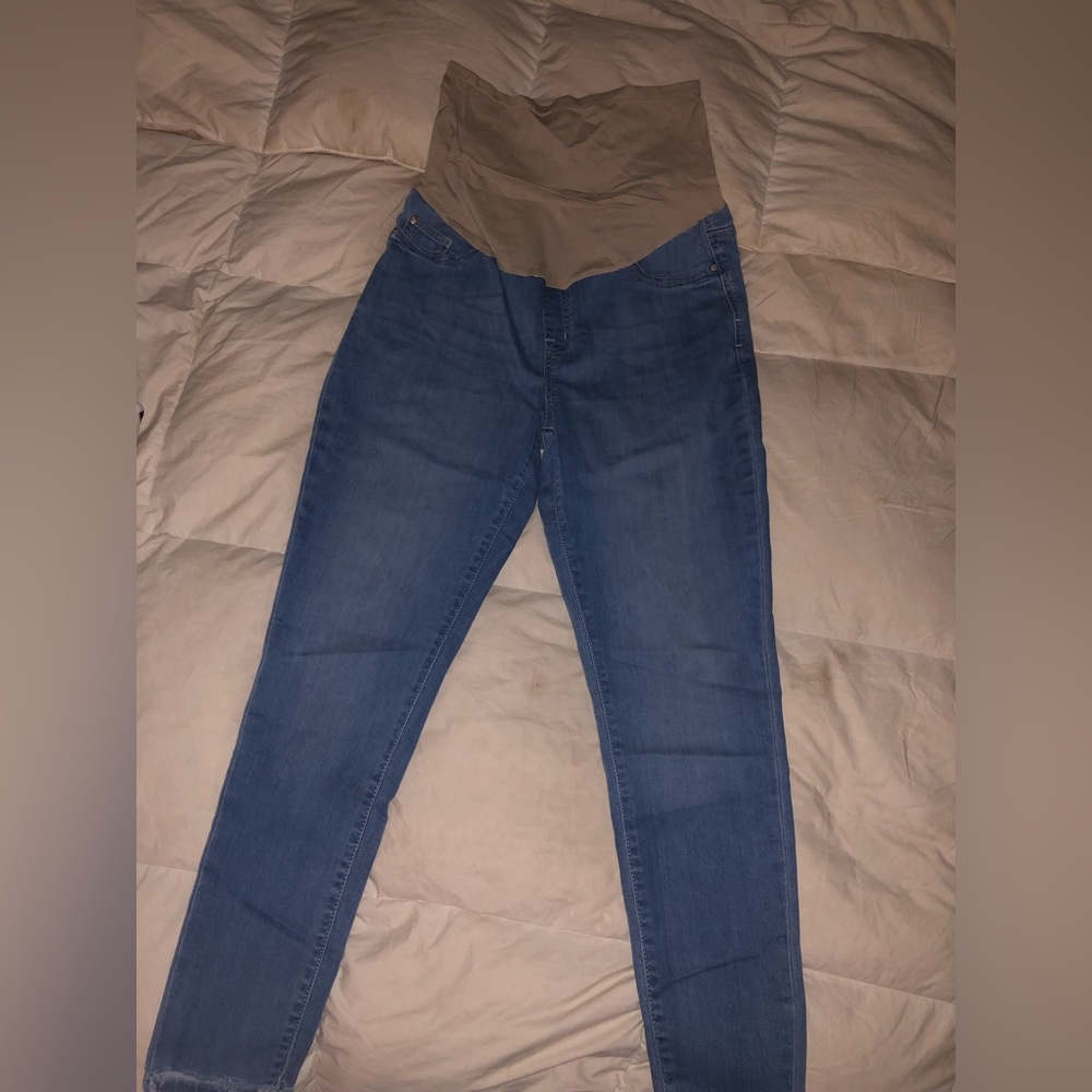 Maternity jeans